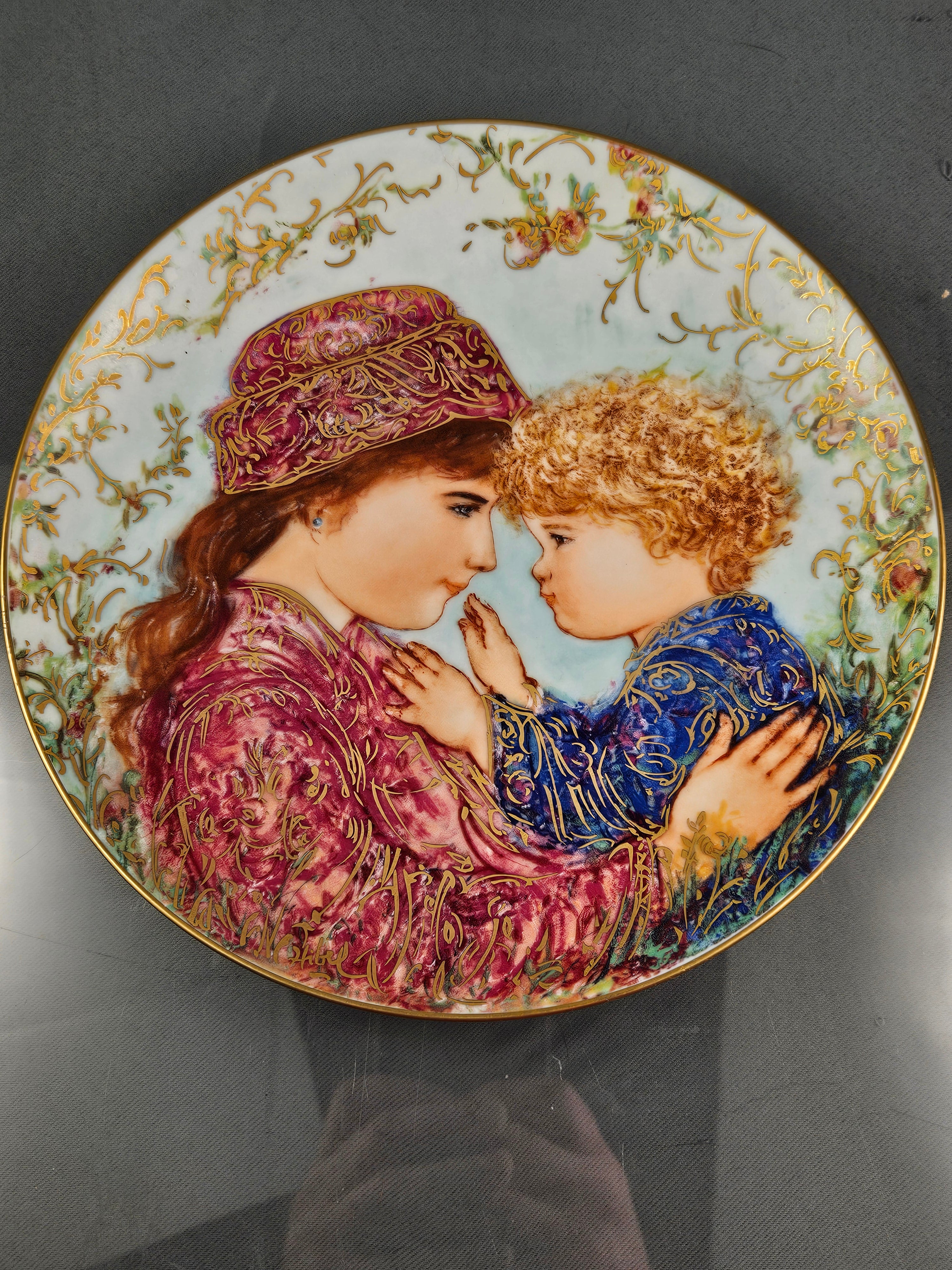 "Sarah and Tess" by the Edwin M. Knowles China Company