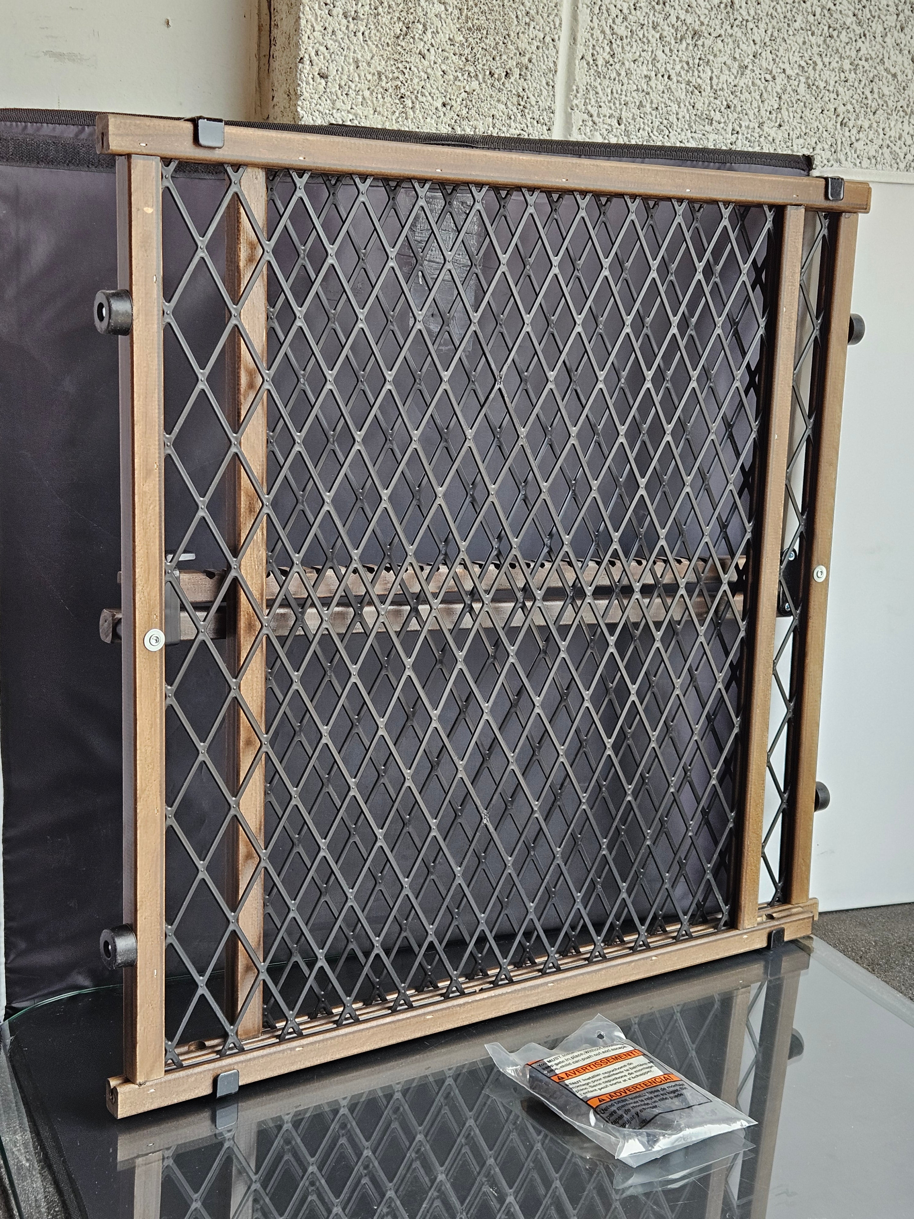 Evenflo Position & Lock Wood Baby Gate