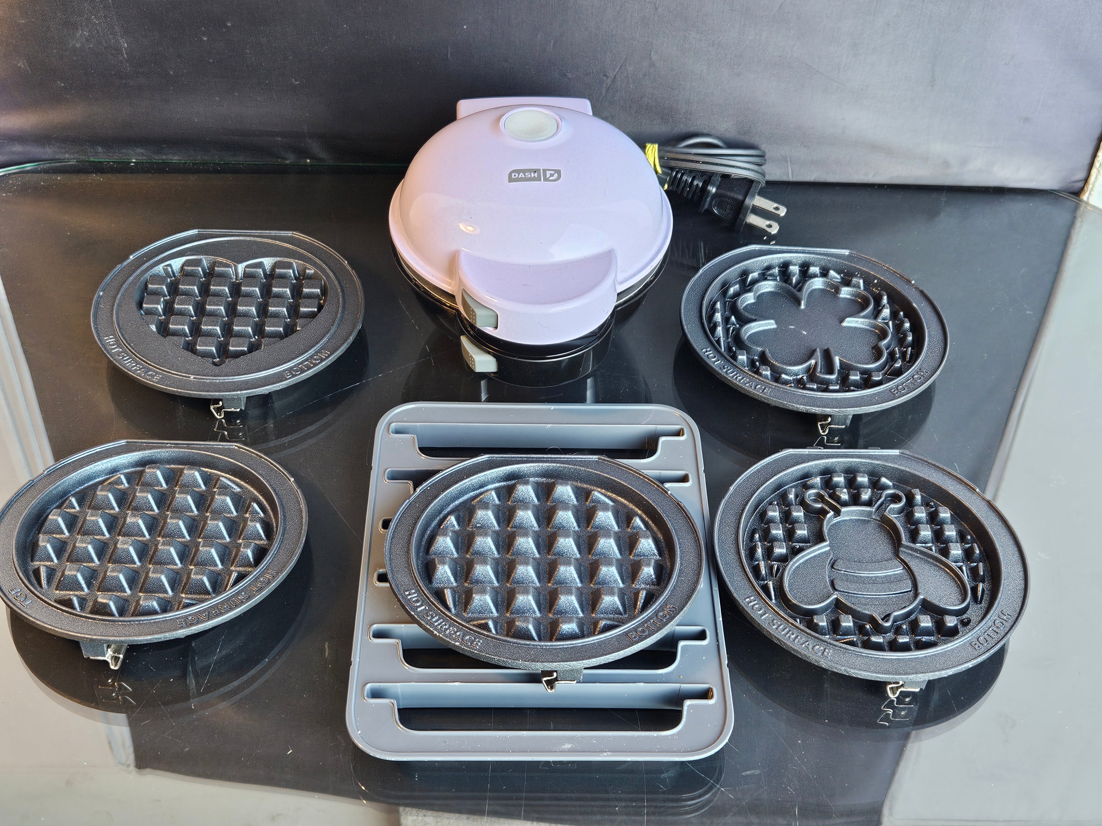 Dash Multi-Plate Mini Waffle Maker