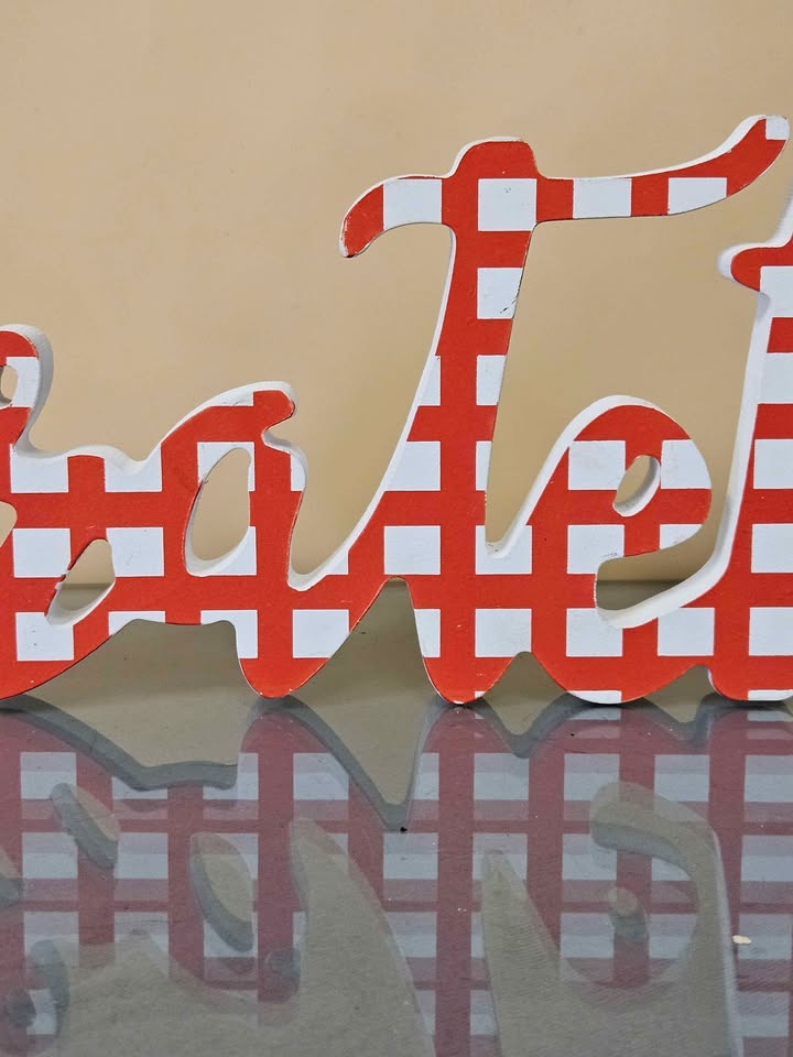 "Grateful" Table Top Decor