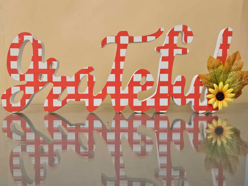 "Grateful" Table Top Decor